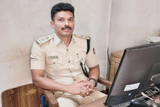 photos-of-forest-officer-wearing-tiger-claw-pattern-pendant-gone-viral-in-chikkamagaluru