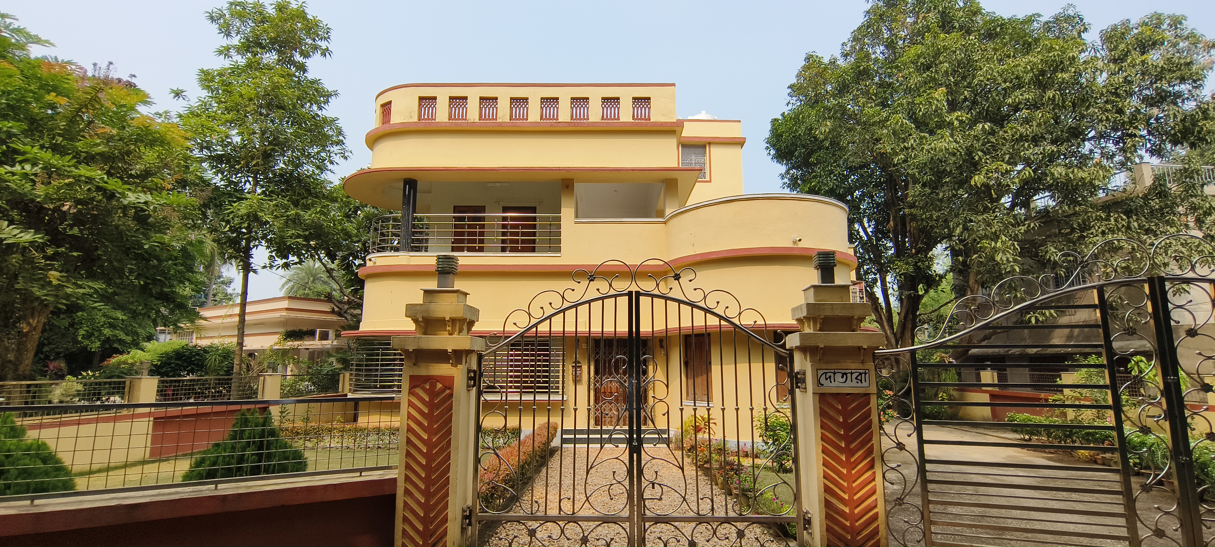 Jyotipriya Mallick Santiniketan Villa