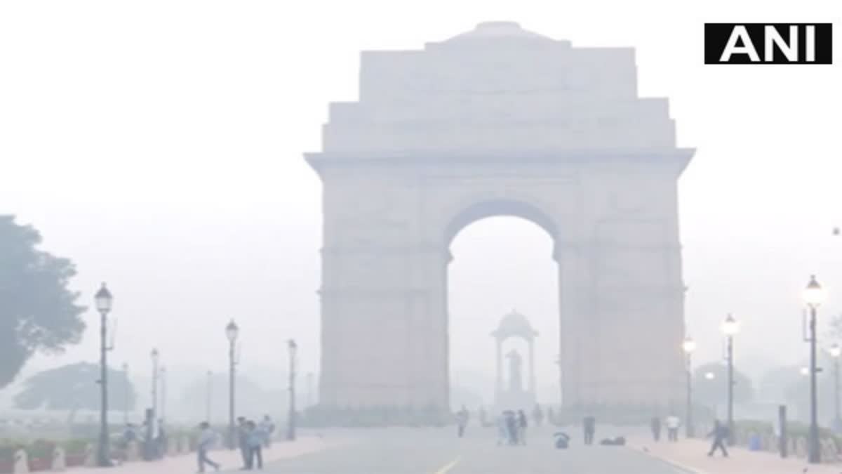 PEOPLE SAY FEELS SUFFOCATING  ANAND VIHAR  AIR QUALITY INDEX  WEATHER FORECASTING AND RESEARCH