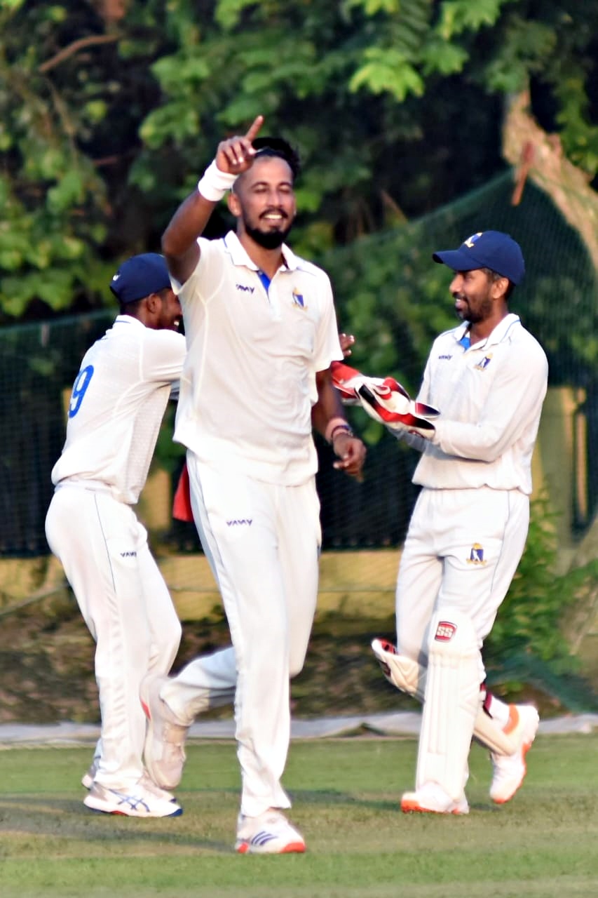 ISHAN POREL CELEBRATES