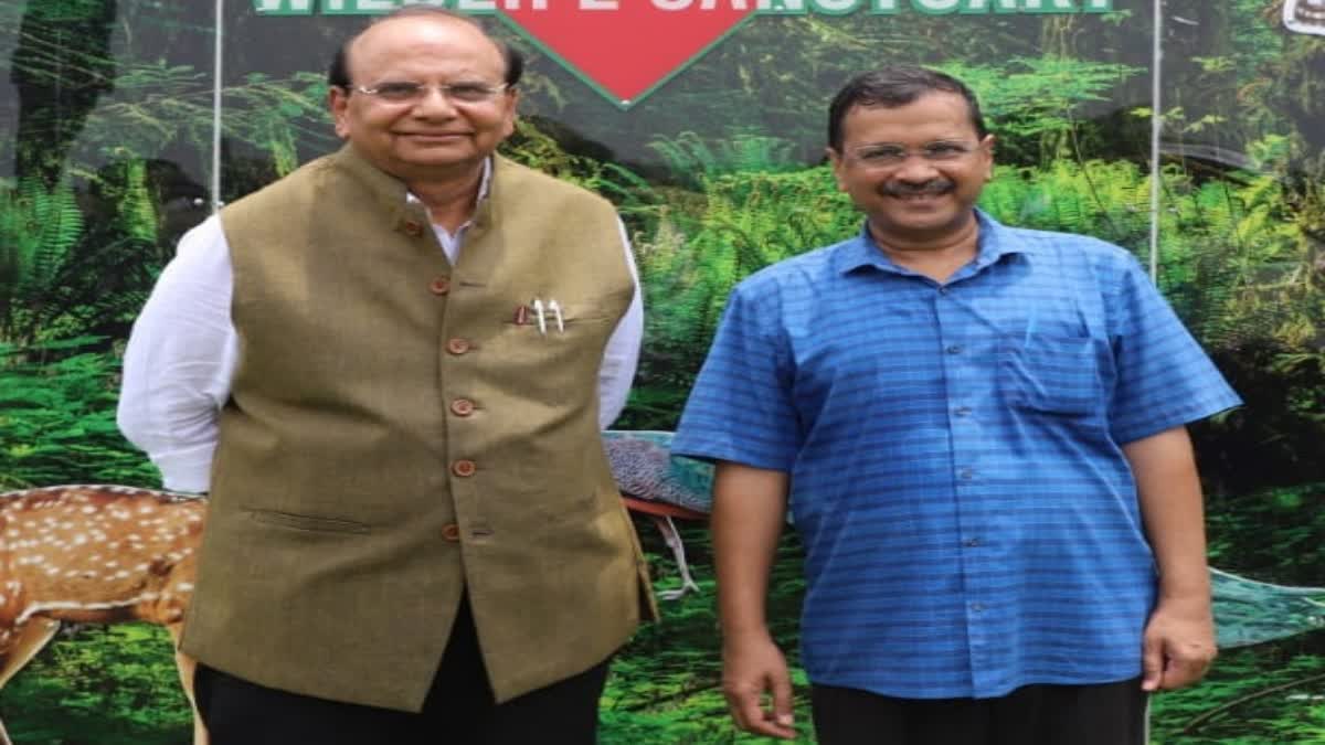 delhi-lg-dissolves-standing-committee-formed-by-aap-government