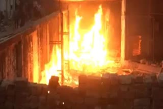 fire broke out in furniture warehouse in Jabalpur