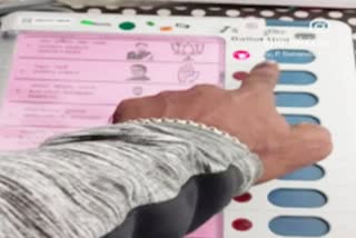 BJP leader made video of voting on EVM