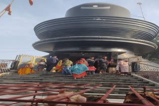 Crowd of people gathered in Harihar Dham temple