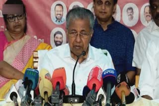 cm pinarayi vijayan against nirmala sitaraman  kerala cm  nirmala sitaraman  cm pinarayi vijayan against central govt  navakerala sadas  cm pinarayi press meet  navakerala sadas malappuram  central govt  pm modi  പിണറായി വിജയന്‍  മുഖ്യമന്ത്രി പിണറായി വിജയന്‍  നിര്‍മല സീതാരാമന്‍  കേന്ദ്ര ധനമന്ത്രിയെ വിമര്‍ശിച്ച് മുഖ്യമന്ത്രി  നവകേരള സദസ്  നവകേരള സദസ് മലപ്പുറം  മുഖ്യമന്ത്രി വാര്‍ത്താസമ്മേളനം  തിരൂര്‍  കേന്ദ്ര ധനമന്ത്രി നിര്‍മല സീതാരാമന്‍