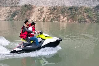 Water sports started in Srinagar