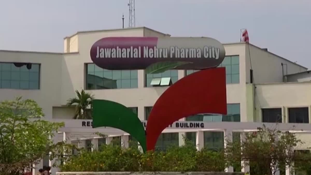 Gas leak at  Jawaharlal Nehru Pharma City of Parawada