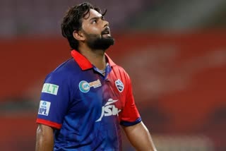 IPL MEGA AUCTION PLAYERS LIST  RISHABH PANT  റിഷഭ് പന്തിന്‍റെ വരുമാനം  ഐപിഎൽ മെഗാലേലം 2025