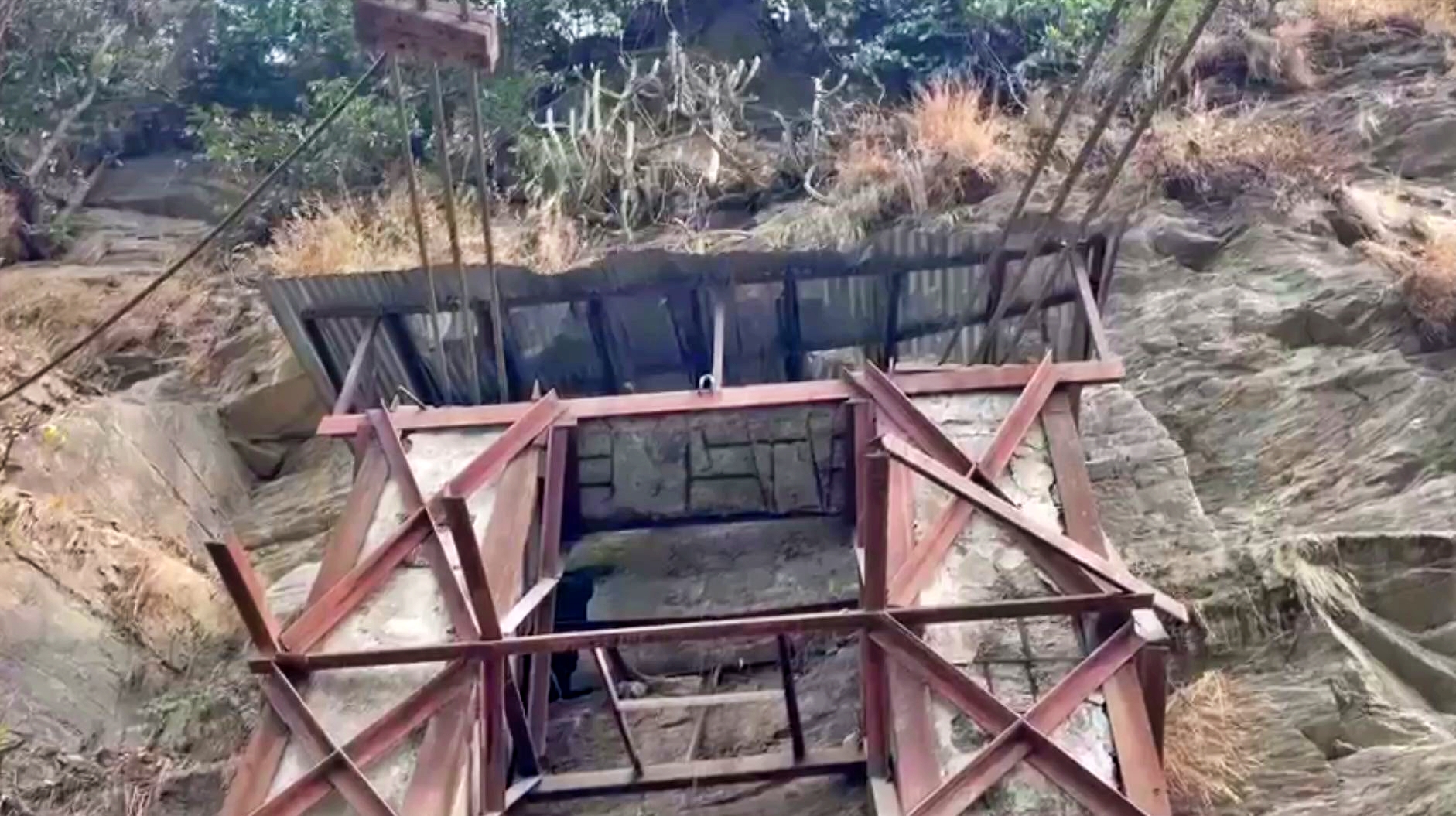 People Allegation on 9-Mile Foot Bridge Repair in Mandi