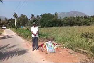 Villagers cremated on the roadside