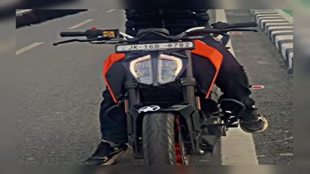 ARTO Ganderbal blacklisted the Bike after Dangerous Stunt video Viral