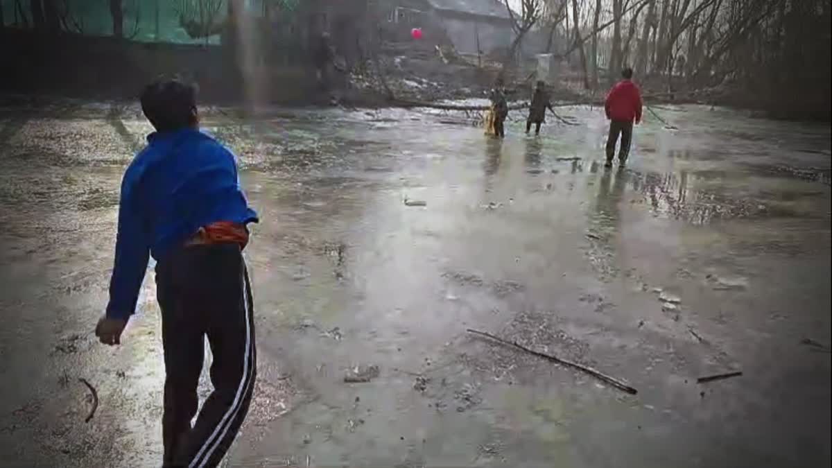 Kashmir Kids Turn Frozen Ponds Into Cricket Grounds, Adults Fear Mishap