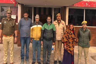 पुलिस ने किया गिरोह का पर्दाफाश.