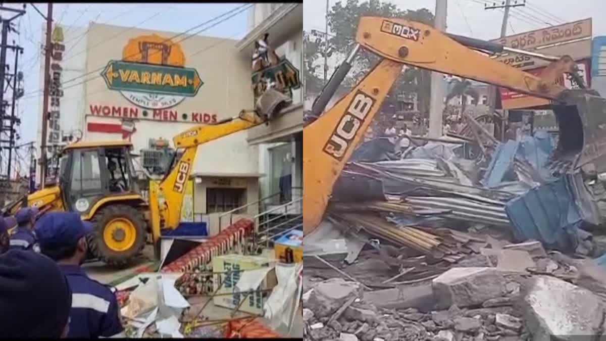 Demolition Of Illegal Construction In Warangal