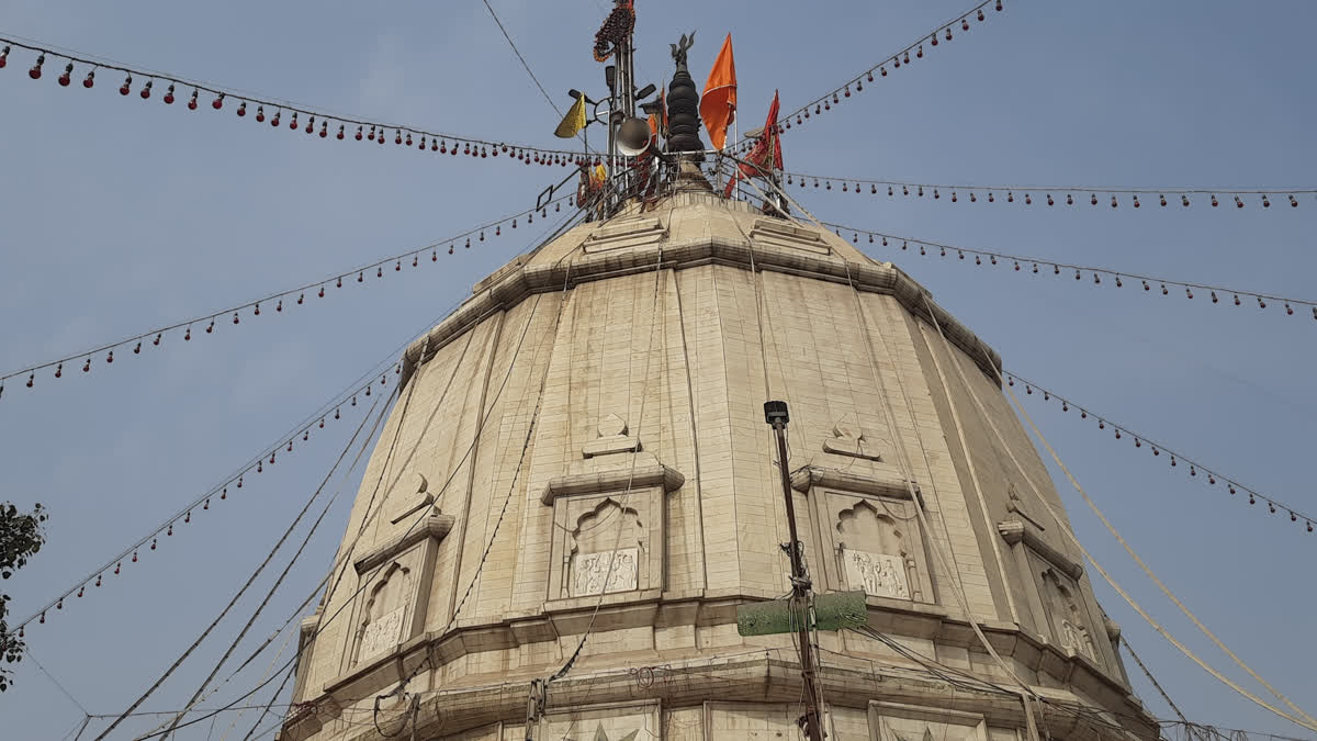 stage collapse during jagran