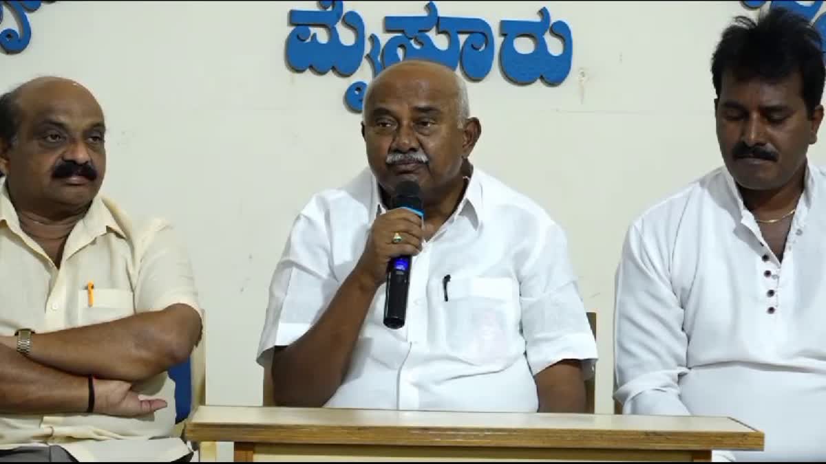 mlc-h-vishwanath-reaction-on-caste-census-report