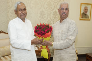 Bihar Chief Minister Nitish Kumar, sources say will meet the Governor and put in his papers only to stake claim to form the government with support from NDA.