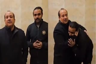 Rahat Fateh Ali Khan Apologizes  Naveed Hasnain  പാക് ചലച്ചിത്ര ഖവേലി ഗായകന്‍  മാപ്പ് പറയുന്ന വീഡിയോ