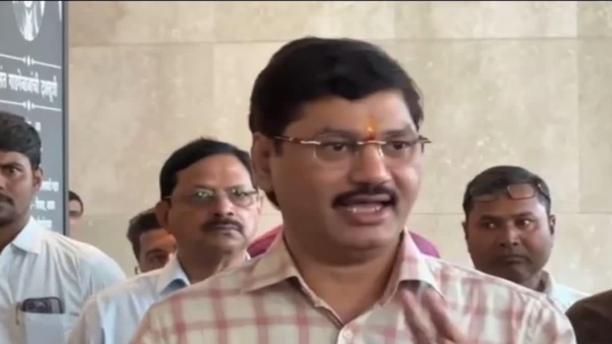 Dhananjay Munde