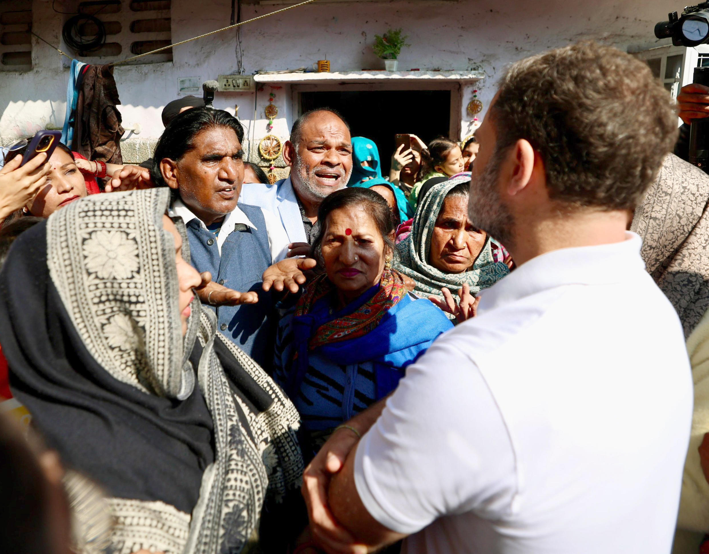 Rahul Gandhi campaigns in support of Congress candidate Sandeep Dikshit