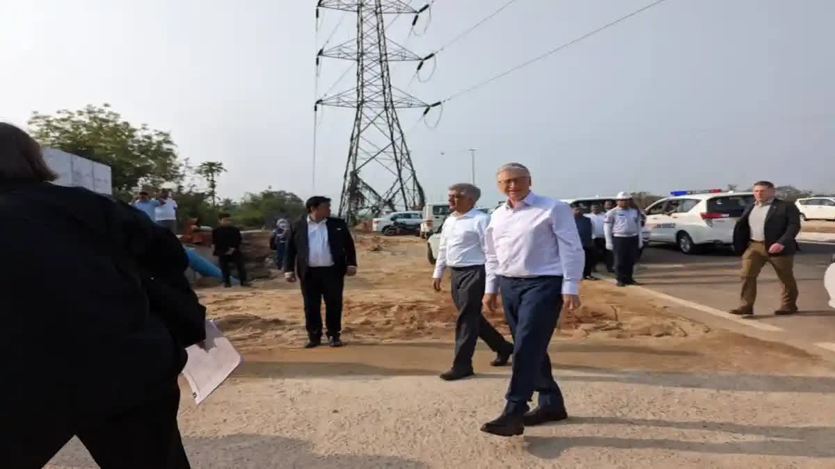 Bill Gates Visited Bhubaneswar Slums: Interacted with Residents