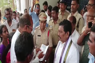 Deputy Chief Minister Rajannadora Faced Protests From Tribals