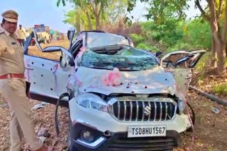 Road Accident At Prakasam Naidupalem