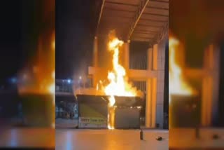 Arson incident in stalls of Raipur railway station