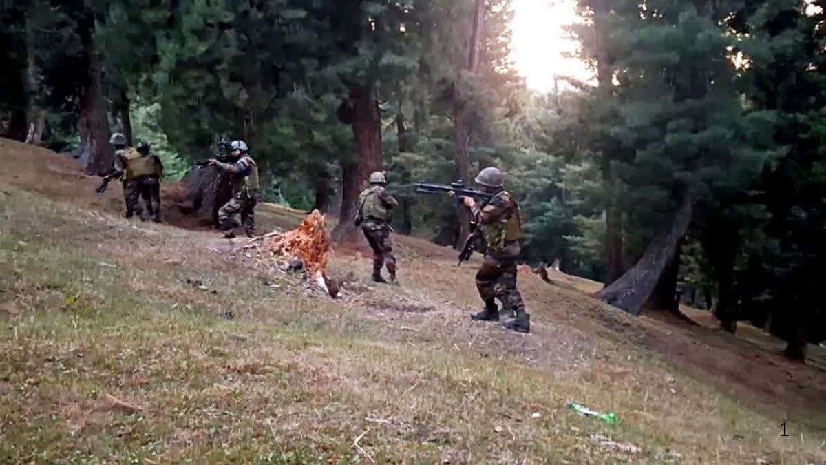 3 terrorists killed in Kathua encounter, 4 soldiers also martyred