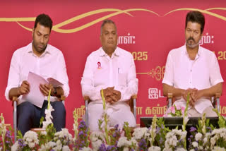 தவெக பொதுக்குழு கூட்ட மேடை