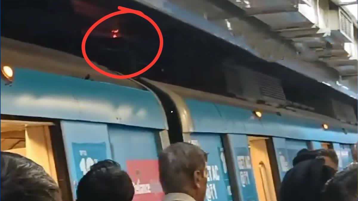 DELHI METRO FIRE  RAJIV CHOWK DELHI  FIRE BREAKS OUT IN METRO DELHI  ഡൽഹി മെട്രോയിൽ തീപിടിത്തം