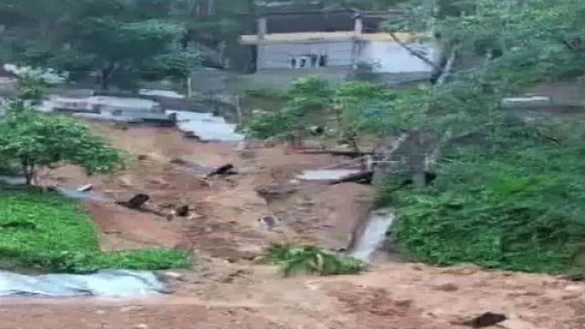 Stone quarry collapsed