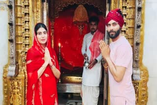 Ravindra Jadeja Wife Rivaba Visited Temple