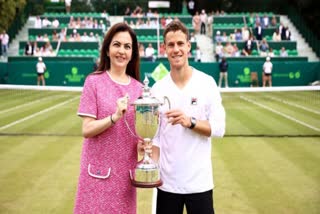 Nita Ambani and Diego Schwartzman