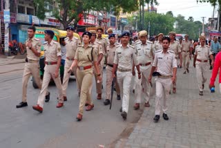 पटना में बकरीद को लेकर पुलिस ने किया फ्लैग मार्च