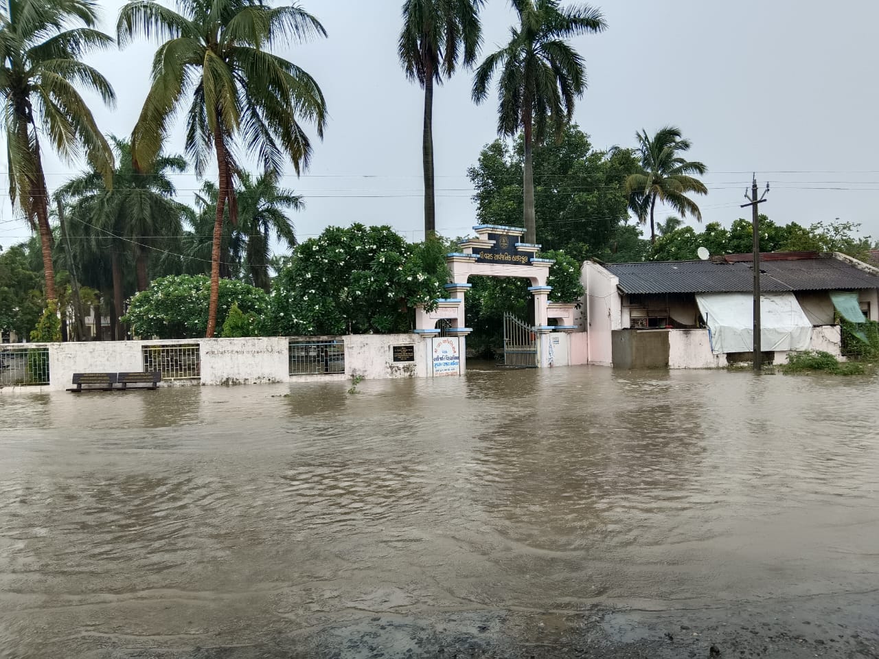 સુરત જિલ્લામાં ભારે વરસાદ