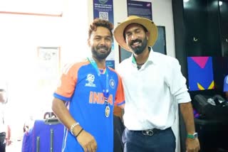 rishabh pant and dinesh karthik