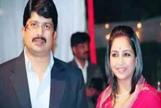 Bhanvi Singh(R) with husband and Kunda MLA in Uttar Pradesh, Raghuraj Pratap Singh alias Raja Bhaiya