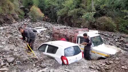 Debris on Chamyana Shurala Road in Shimla