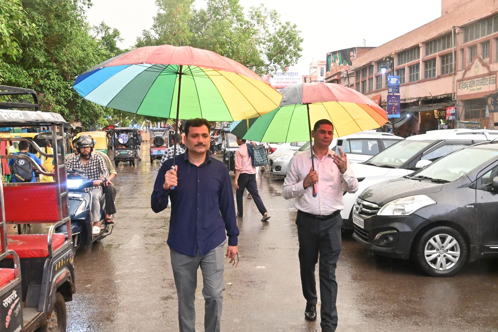 varanasi police commissioner roamed streets as common man why took action 10 police man know