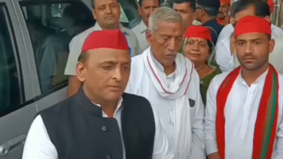 Uttar Pradesh Former CM Akhilesh Yadav