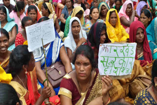 Assembly siege of Panchayat Secretariat volunteers