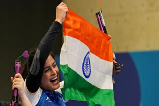 Manu Bhaker, who became the first Indian female to win medal in shooting at Olympics, dedicated her bronze medal to the country and was congratulated by Prime Minister Narendra Modi for her incredible achievement. PM Modi also revisited Bhaker's equipment failure incident in Tokyo Olympics.