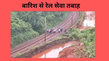 LANDSLIDE IN TYDA RAILWAY TRACK