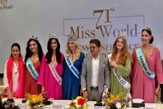 Miss World Karolina Bielawska in Kashmir