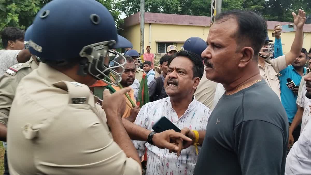 BJP Rail Blocks in Bongaon