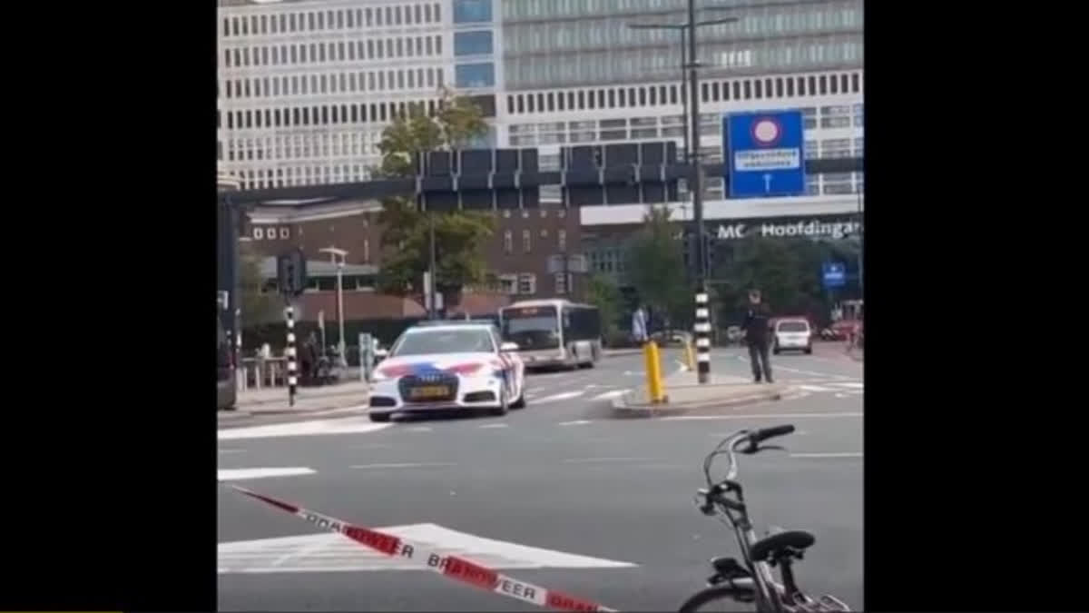 Dutch police say people have been killed in shootings at a university hospital and home in Rotterdam