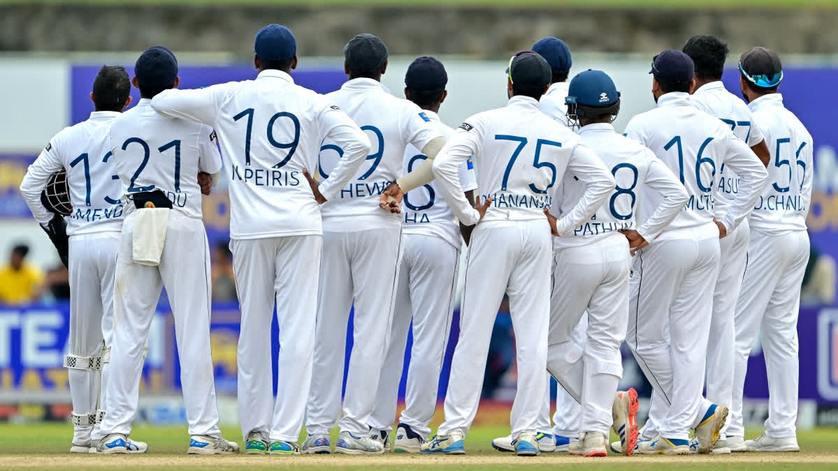 In sports, the fans get to witness some unbelievable records almost with every game, be it an individual or of a team. One such mind-blowing feat was recorded in the year 1984, during a match between Victoria and Scratch-XI in Western Australia, where two Victorian batters reportedly ran 286 runs off a single delivery. Read the full news to know it in detail.