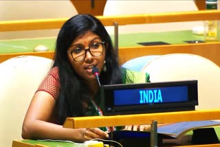 BHAVIKA MANGALANANDAN DIPLOMAT  UN GENERAL ASSEMBLY INDIA  ഭവിക മംഗളാനന്ദന്‍ യുഎന്‍ജിഎ  പാക് പ്രധാനമന്ത്രി ഷഹബാസ് ഷരീഫ്