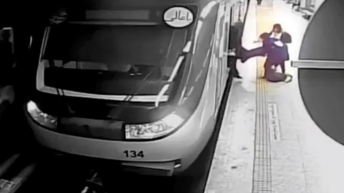 iranian-teen-injured-on-tehran-metro-while-not-wearing-a-head-scarf-has-died-state-media-says